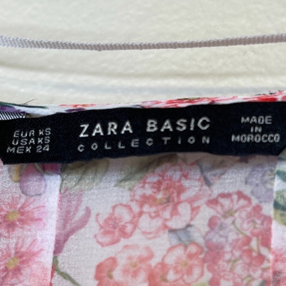 Zara | Chiffon Micro Ditsy Floral Peplum Bell Sleeve Lightweight Summer Blouse - Picture 13 of 15